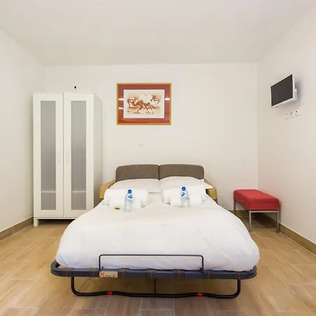 Cozy - 2p - Near Paris דירה מאלאקוף